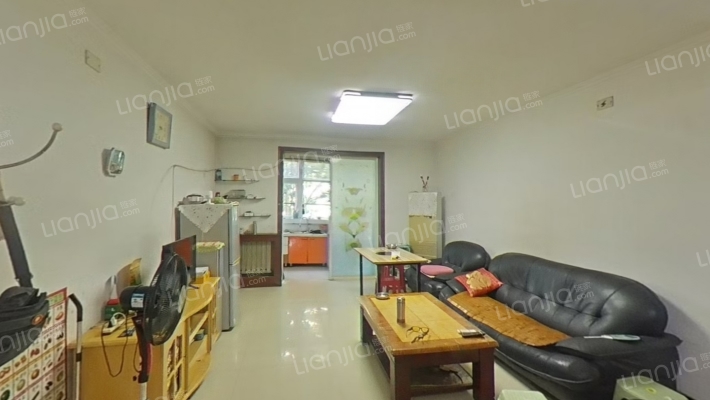 光明苑小区二号院二手房实景图