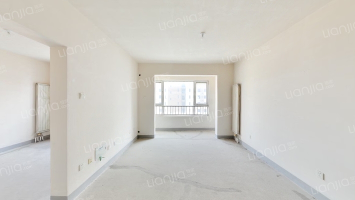 花溪畔二手房实景图