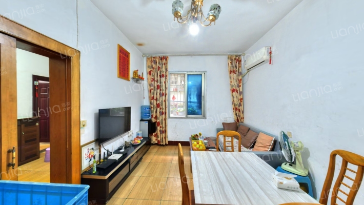 文庙街152号二手房实景图