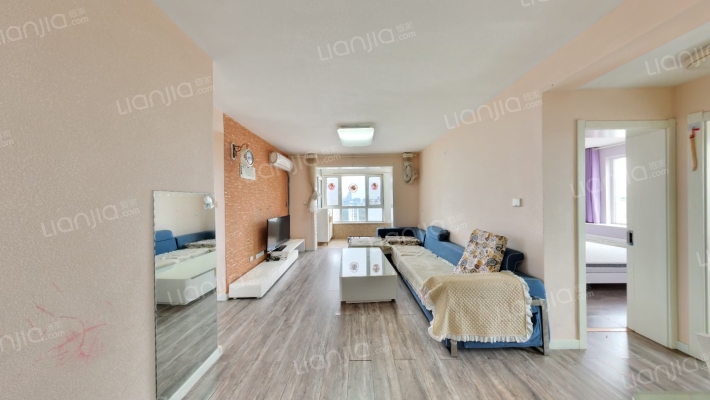 唐岛ONE二手房实景图