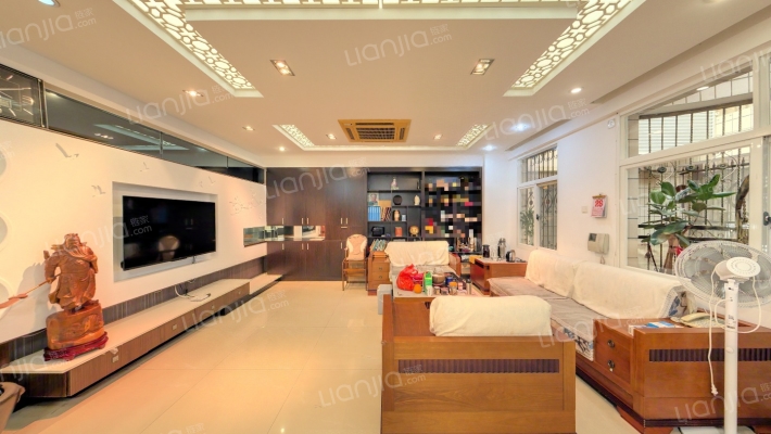 荣滨大厦二手房实景图