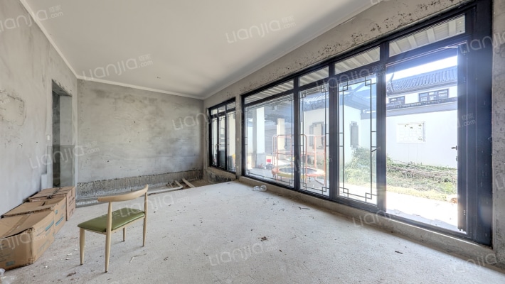 绿城高尔夫小镇二手房实景图