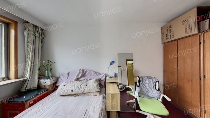 领事馆社区二手房实景图