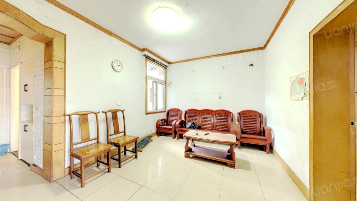 九亩地二手房实景图