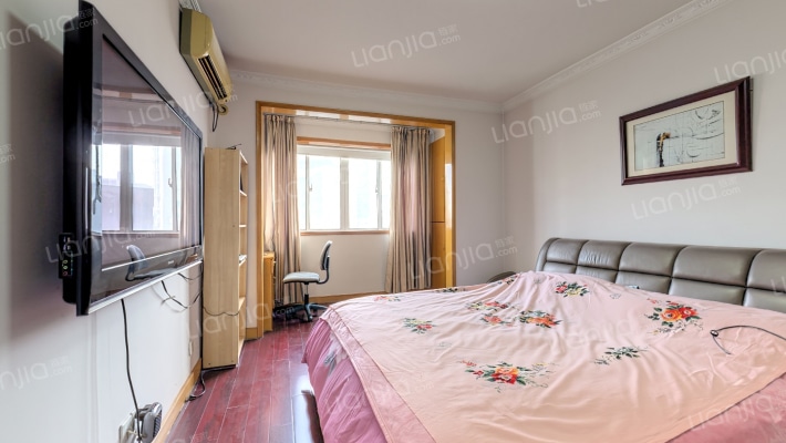 虹东小区二手房实景图