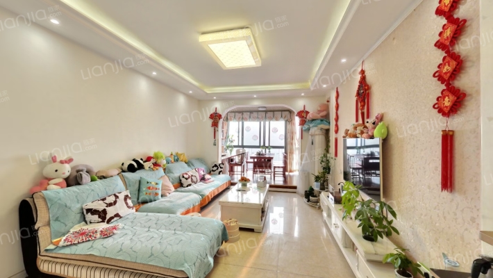 霏红榭二手房实景图