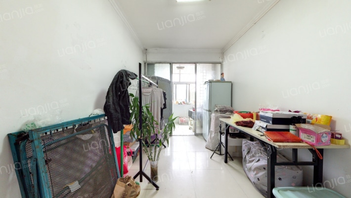 西铁华清住宅小区二手房实景图