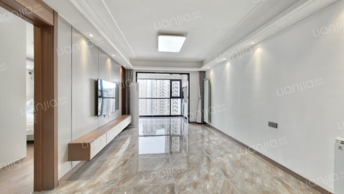 保利香颂五期二手房实景图