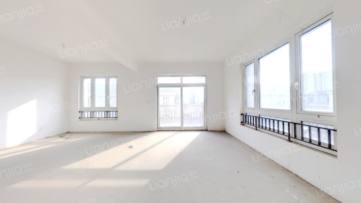 中昊檀宫二手房实景图