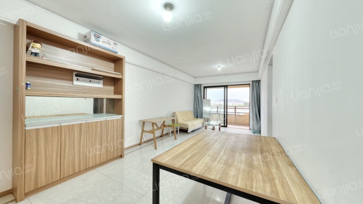 绿地滇池国际健康城蓝湾二手房实景图