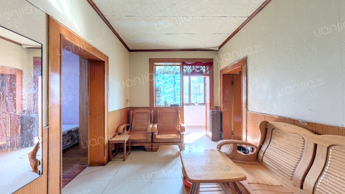 黔灵西路108号二手房实景图