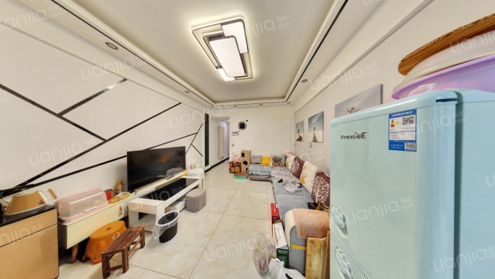 湖西锦苑二手房实景图