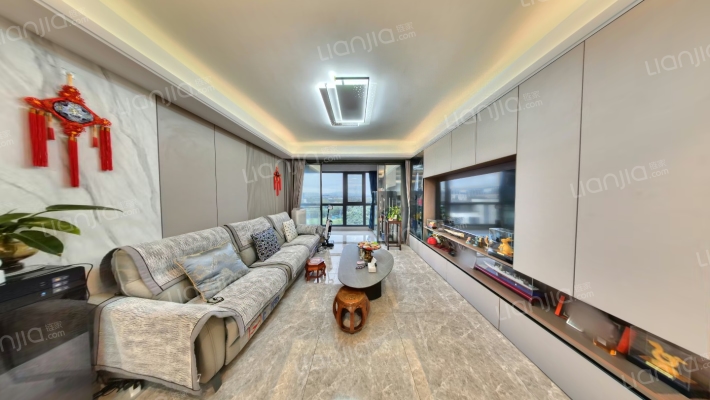 翡翠天域臻园二手房实景图