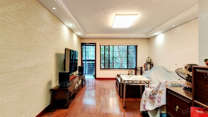 万正西区国际二手房实景图