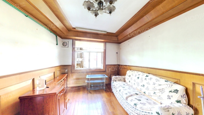 金新花苑二手房实景图