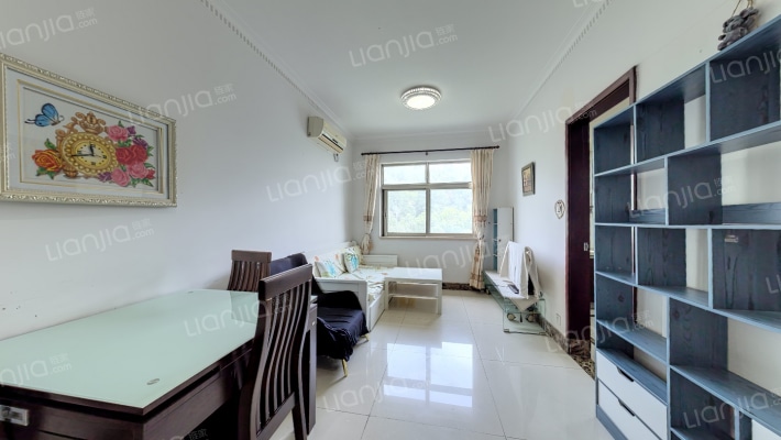 祈福新村倚湖湾二手房实景图