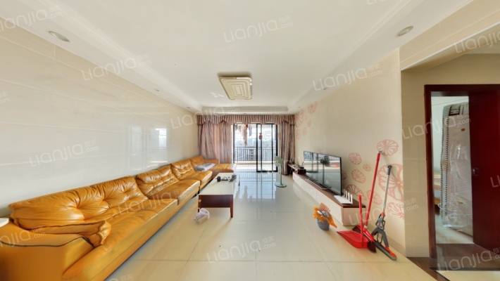 世博嘉园二手房实景图