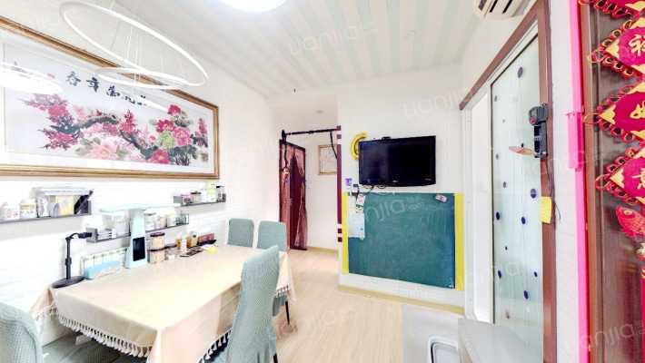 五爱路二手房实景图