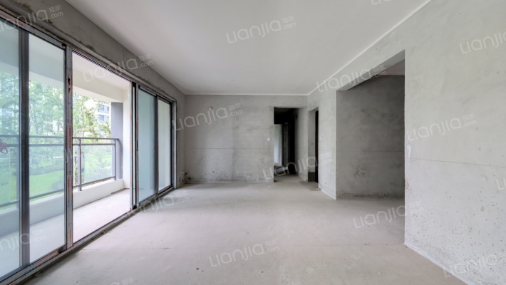 凤鸣水岸A区二手房实景图