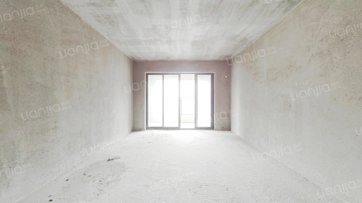 保利中宇花园二手房实景图