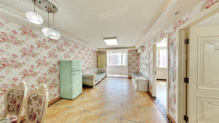 金泰丽富嘉园南区二手房实景图