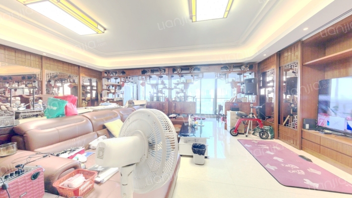 保利东湾东滨花园二手房实景图