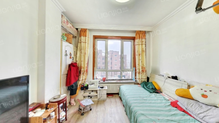 骏腾名苑二手房实景图