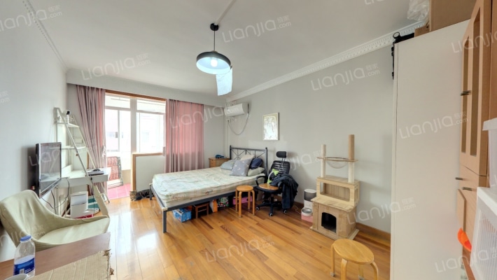 凌兆新村(上浦路202弄)二手房实景图