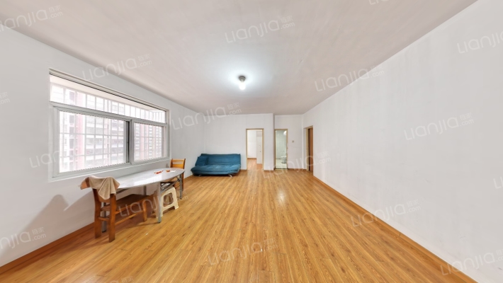 兴华苑B区二手房实景图