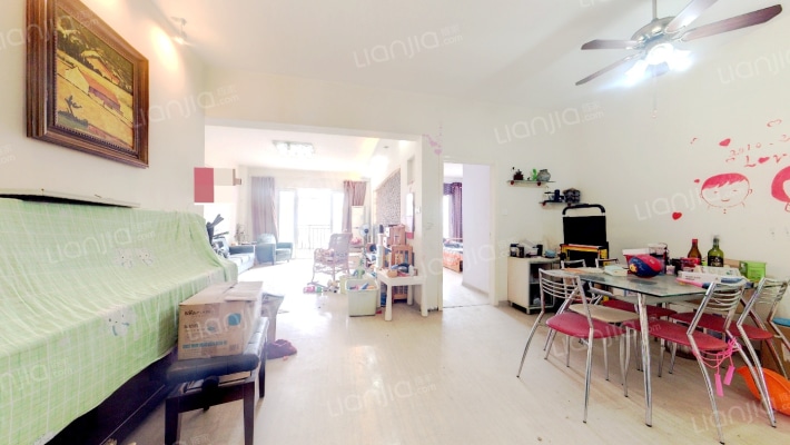 星海蓝天二手房实景图