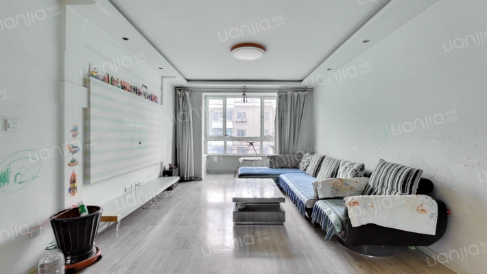 沈飞兰庭园南区二手房实景图