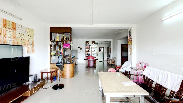 银田花园二手房实景图