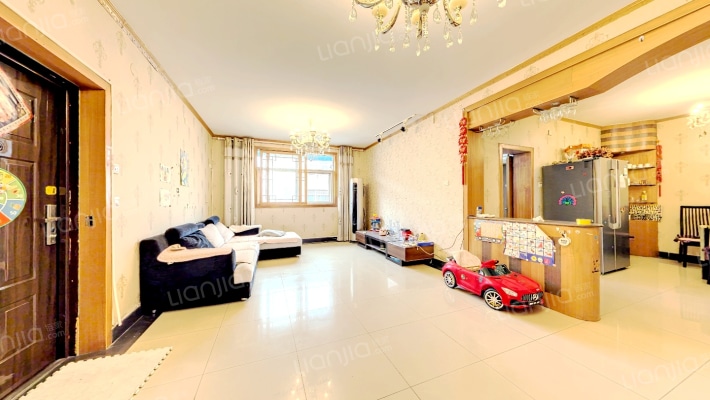 中亨花园四号院二手房实景图