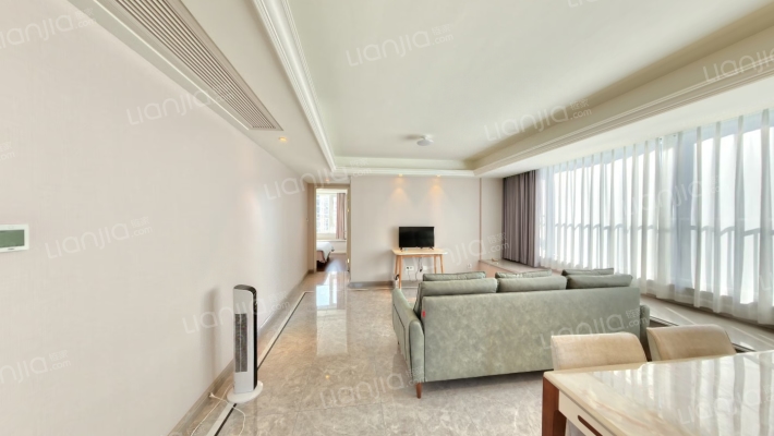 春语蓝庭二手房实景图