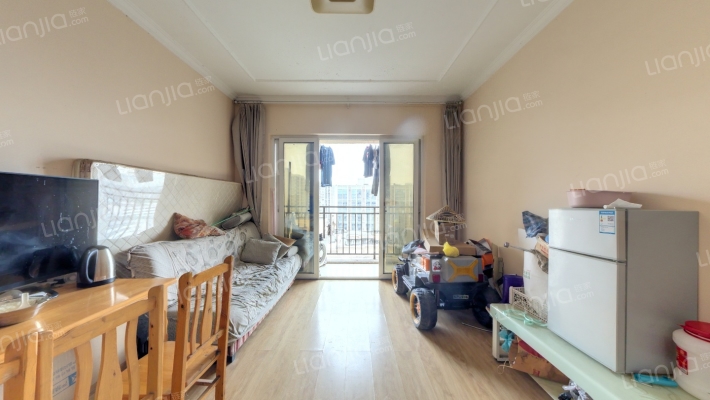 首成鼎尚名都二手房实景图