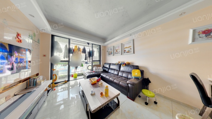 玮鹏花园二手房实景图