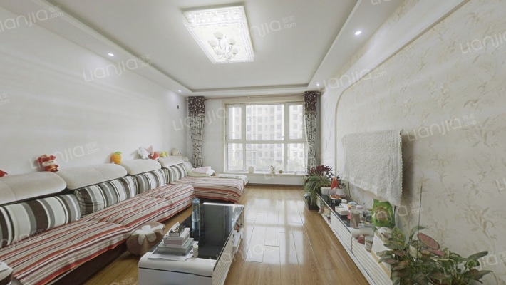 西湖一号二手房实景图