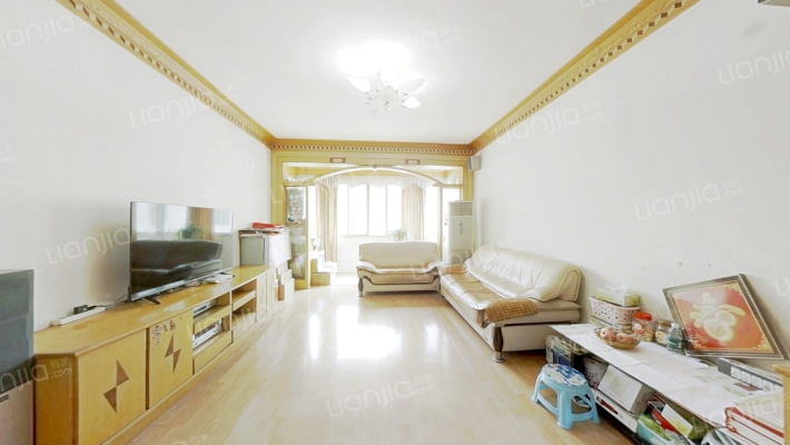 名杰花园二手房实景图