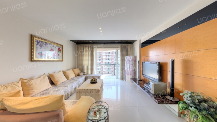 龙庭蓝天苑二手房实景图