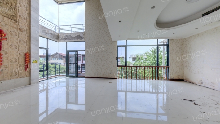 金科天湖美镇二手房实景图