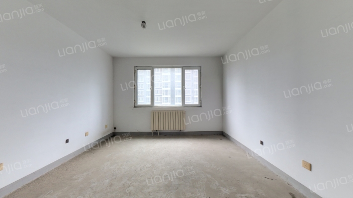 老城区的精品楼盘，位置好，配套设施齐全，西丁，双塔-客厅