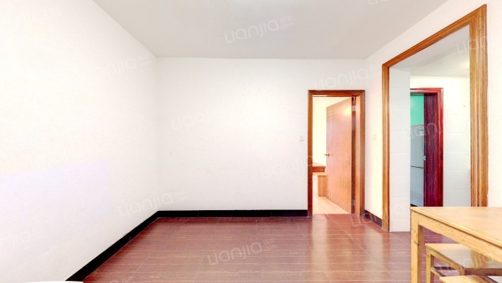 白马湖小区孔雀苑二手房实景图