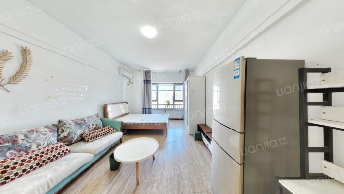 绿地城市大脑数字产业小镇二手房实景图