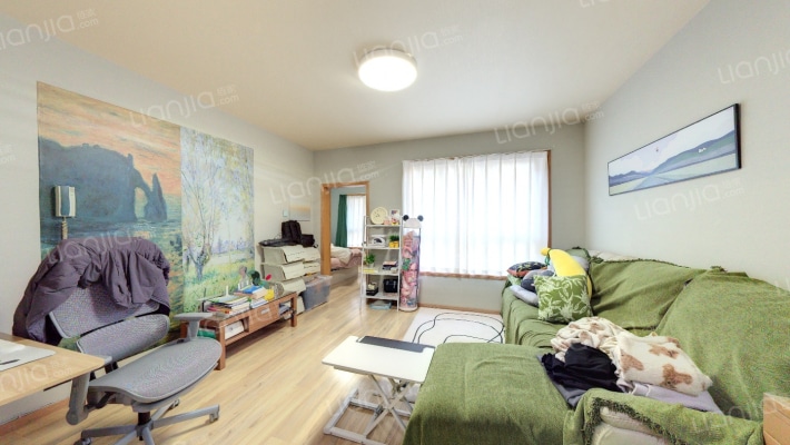 圣馨大地二手房实景图