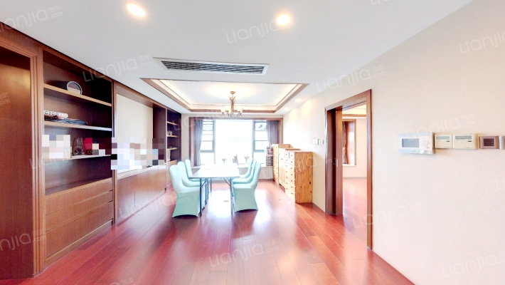 宝嘉誉峰二手房实景图