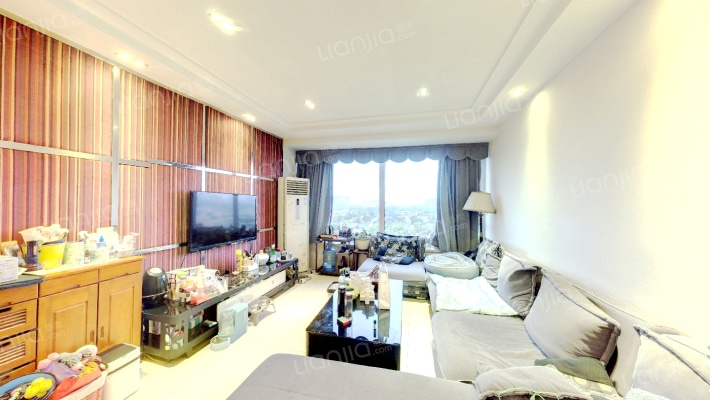 贵通御苑金枫阁二手房实景图