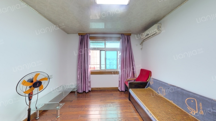 苋浦社区西堤北路二手房实景图