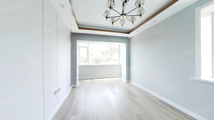 山峦街二手房实景图