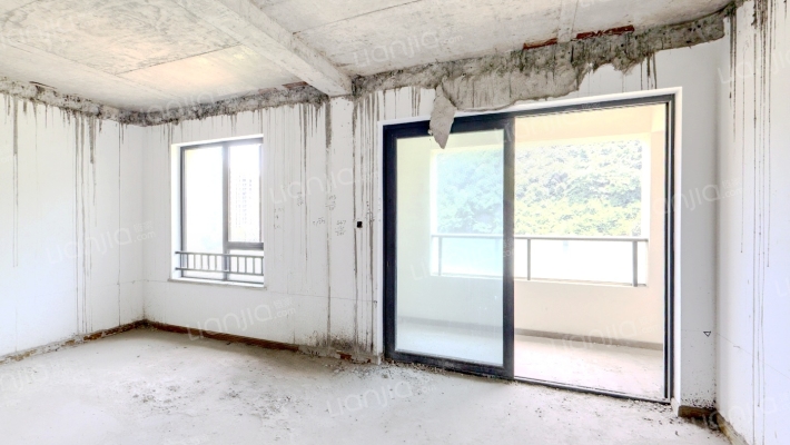 翡翠悦府二手房实景图