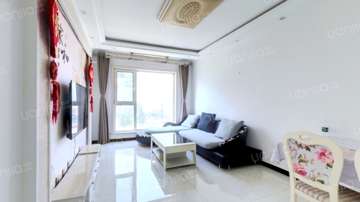 狮子城两居室   楼位置好   精装修-客厅